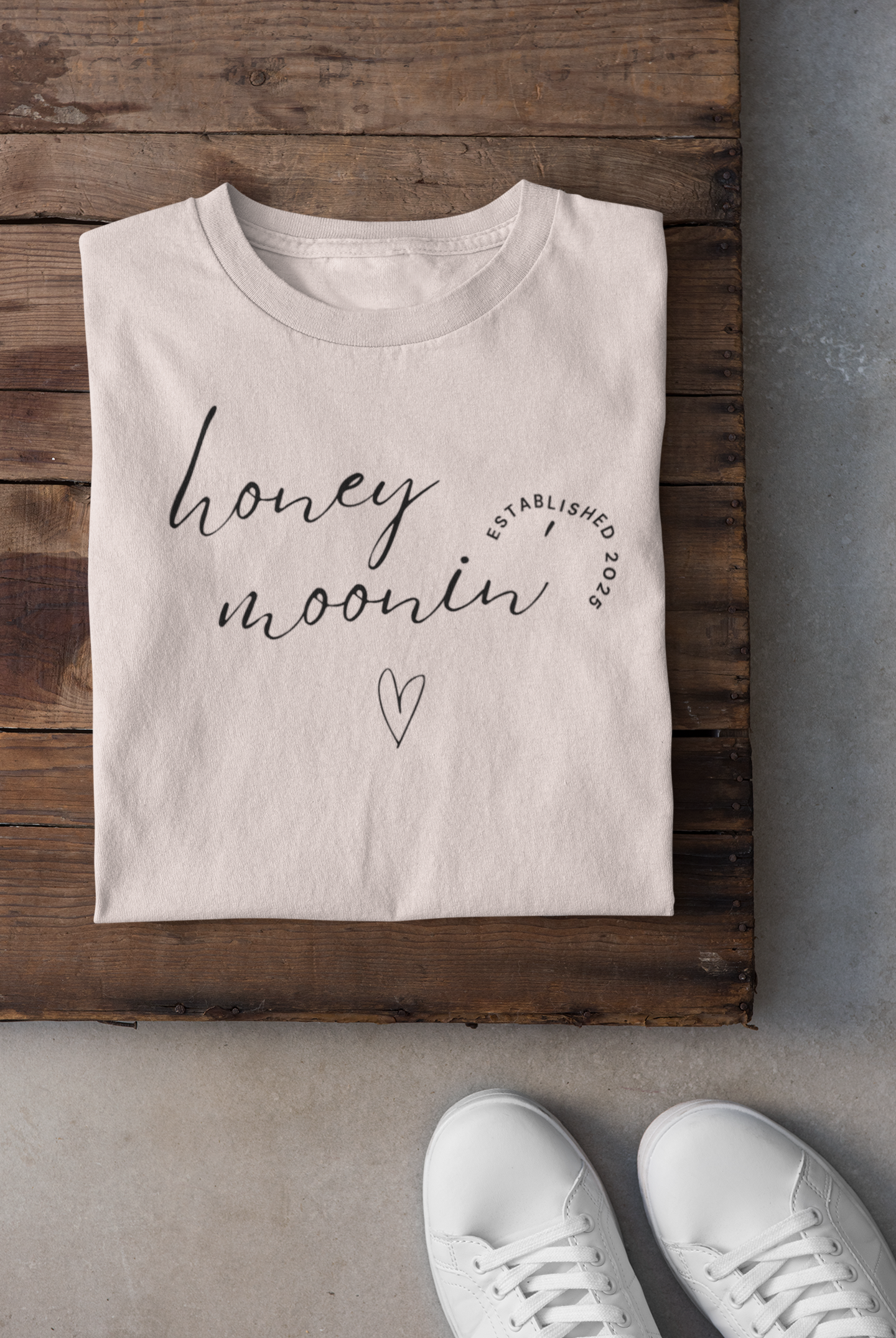 Honeymoonin' With Heart Cursive 2025 Black Text T-shirt